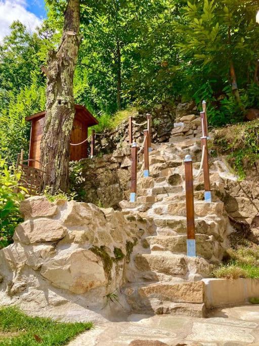L'Insolite Tamia Asperjoc Exterior photo
